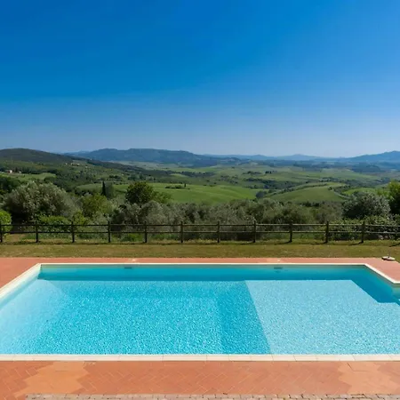 Tuscan With Fantastic Views In Iano *